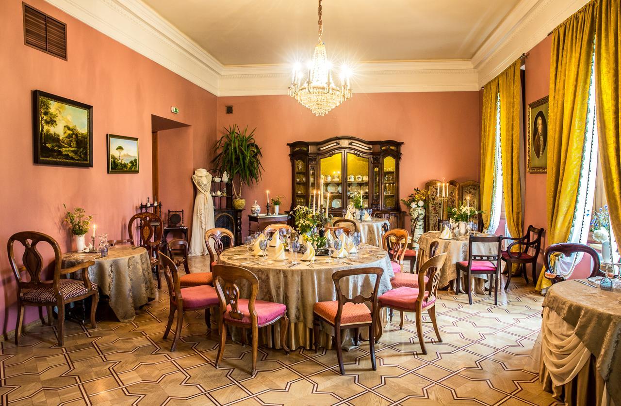 Pakruojis Manor'S Palace Boutique Hotel Bagian luar foto